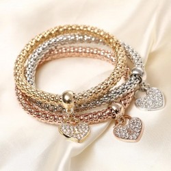 Set 3 fashion bracelets with heart