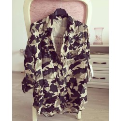 Army style casual ladies shirt with buttons